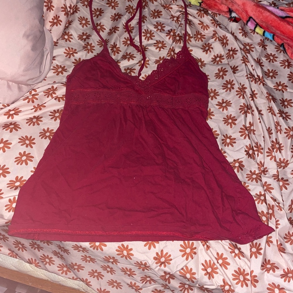 2000’s red lace halter top
